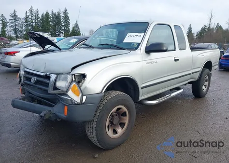 2000 Toyota Tacoma Prerunner V6 from USA, damaged, VIN 4TASN92NXYZ671119